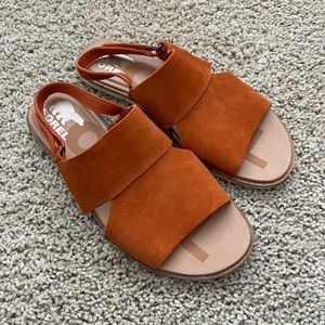 Sorel suede sling back sandal! Never worn!